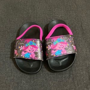 Trolls toddler sandals
